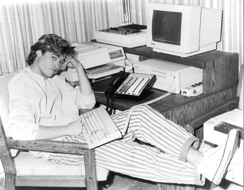 Ve dien trai cua Brad Pitt thoi tre trong bo anh chua tung cong bo hinh anh 4