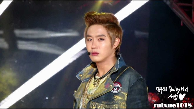 Nam than tuong Han Quoc qua doi o tuoi 33 do tim dot ngot ngung dap hinh anh 2