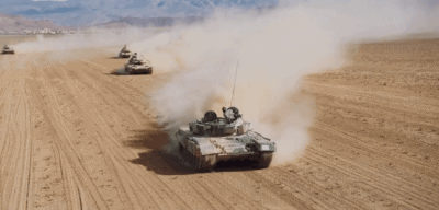 Khan gia Trung Quoc chi trich 'Diep vu Bien Do': Dung to ve qua nhieu hinh anh 2