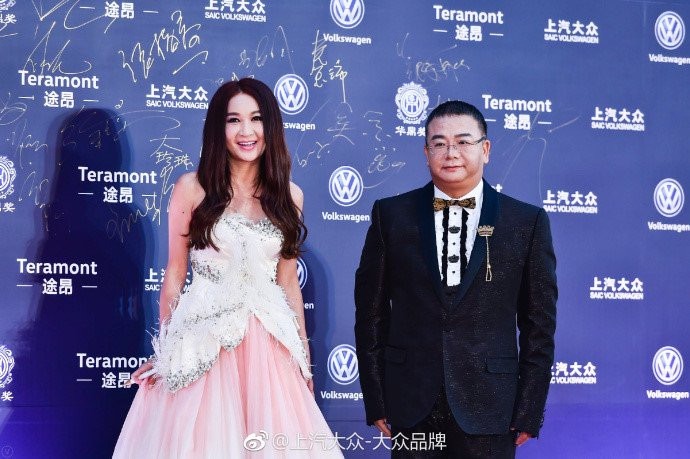 Lam Tam Nhu, On Bich Ha noi bat ben dan sao tre tren tham do Hoa Dinh hinh anh 2