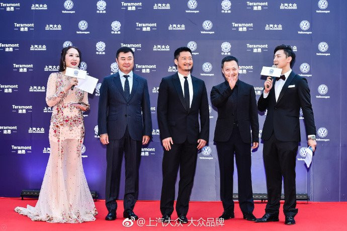 Lam Tam Nhu, On Bich Ha noi bat ben dan sao tre tren tham do Hoa Dinh hinh anh 12