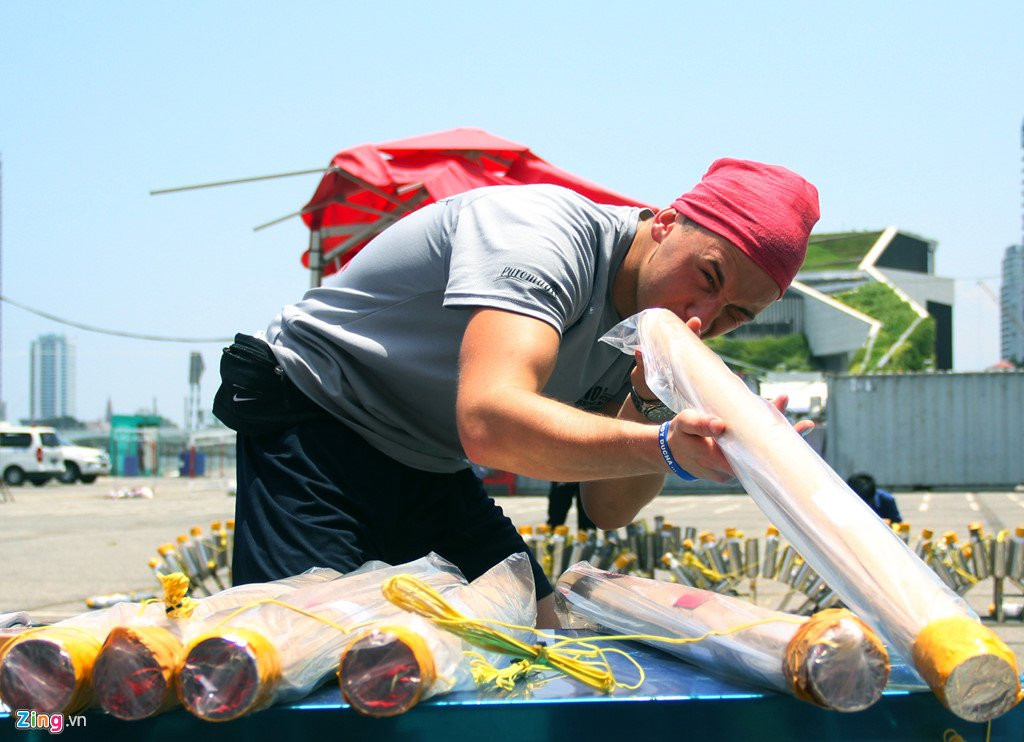 Tran dia phao hoa, khan dai khong lo o Da Nang truoc ngay khai hoa hinh anh 4