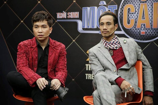 Phia Troi sinh mot cap: 'Dang cho cau tra loi tu Pham Anh Khoa' hinh anh 1