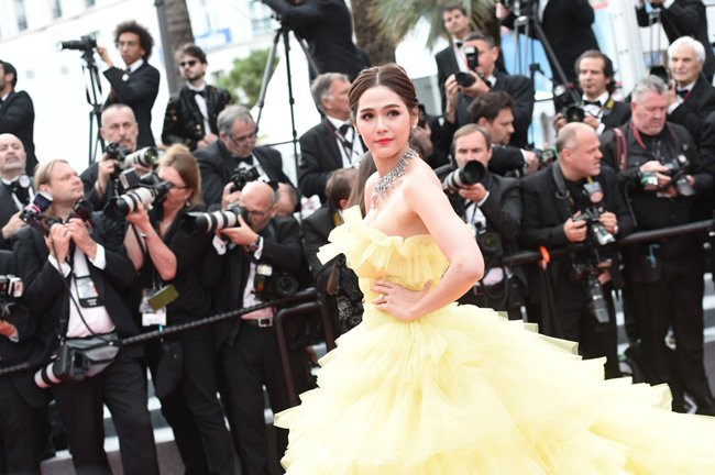 Mỹ nhân Thái Lan Chompoo Araya. 