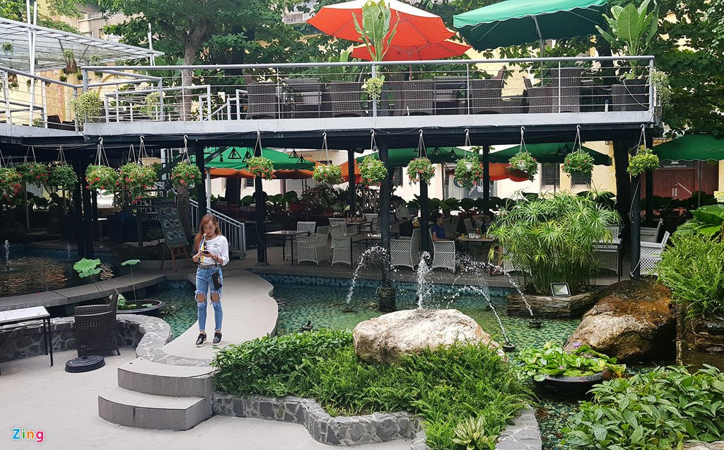 Quan nao o TP.HCM cung co dat cong bo hoang, xe thit cho thue gia beo hinh anh 14