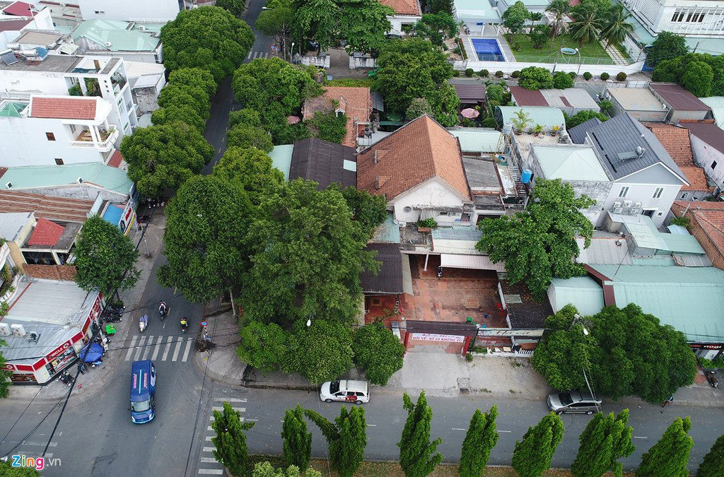 Quan nao o TP.HCM cung co dat cong bo hoang, xe thit cho thue gia beo hinh anh 6