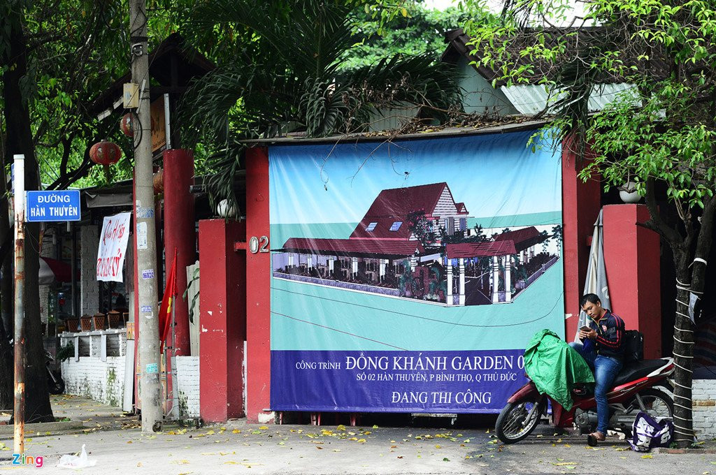 Quan nao o TP.HCM cung co dat cong bo hoang, xe thit cho thue gia beo hinh anh 8