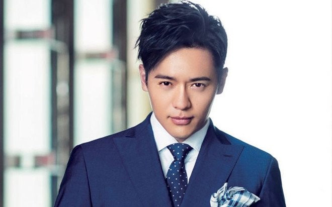 Tai tu TQ nghi hiep dam tap the bi danh dap o nha tu Australia hinh anh 1