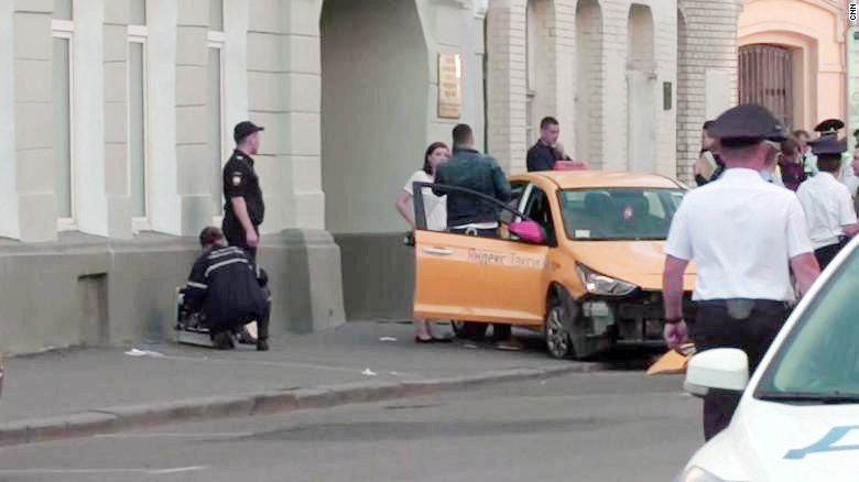 180616135039-01-moscow-taxi-incident-0616-screengrab-exlarge-169-0722504