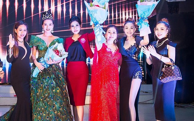 Chung ket Duyen dang doanh nhan Viet ngung ngang vi bi cat dien hinh anh 1