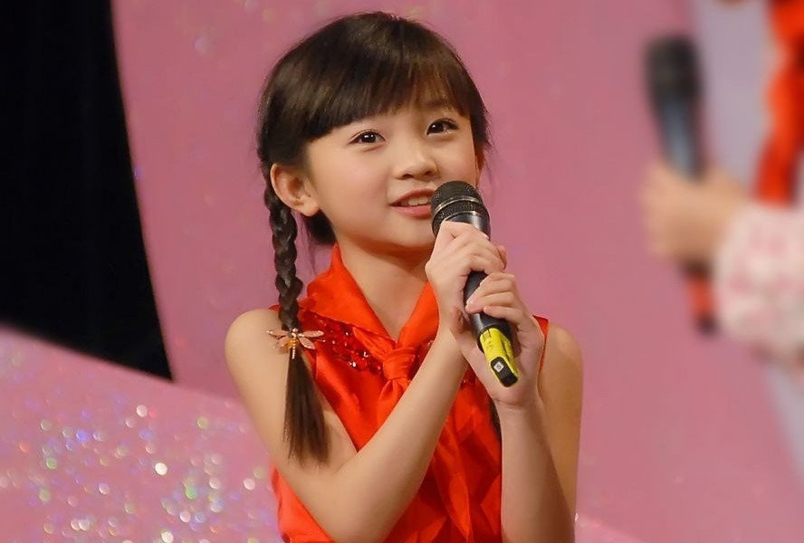 'Em gai Olympic' bi tay chay va loi xin loi muon cua Truong Nghe Muu hinh anh 2