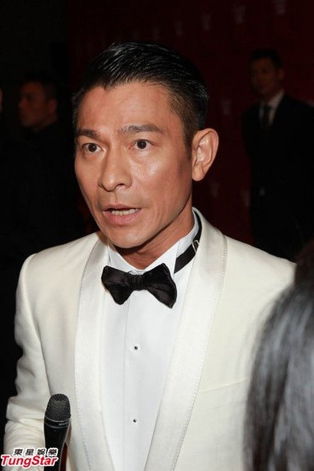 Nhung tai tu hang A Trung Quoc lam canh no nan, lam an thua lo hinh anh 7