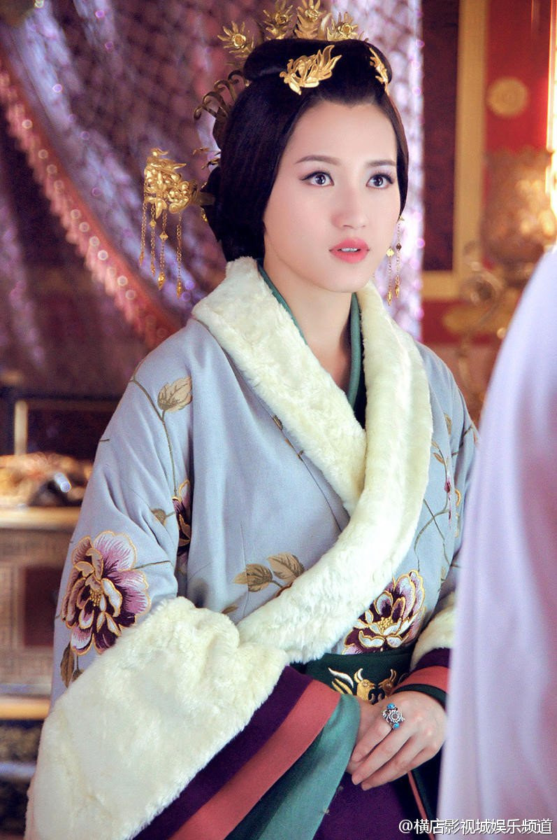 Ve dep trong sang cua 'ac nu' bi ghet nhat 'Dien Hi cong luoc' hinh anh 3