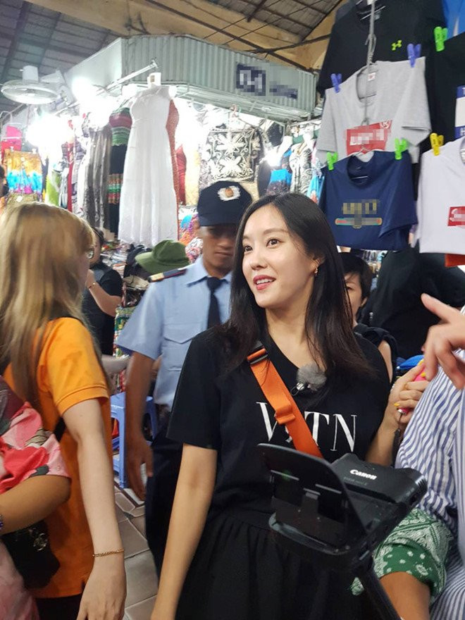 Hyomin (T-ara) bi mang xoi xa khi tra gia o cho Ben Thanh hinh anh 1