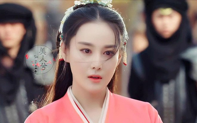 Ro tin Truong Hinh Du dong Ha Tu Vy trong 'Hoan Chau cach cach' moi hinh anh 1