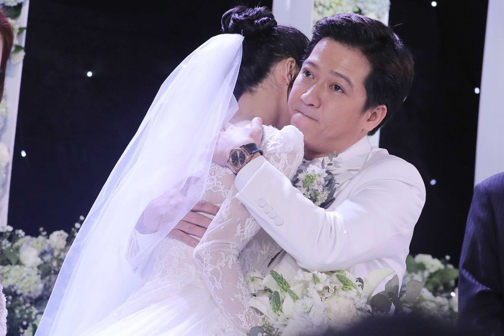 Chuyen chua ke ve hon le co tich cua Truong Giang - Nha Phuong hinh anh 3