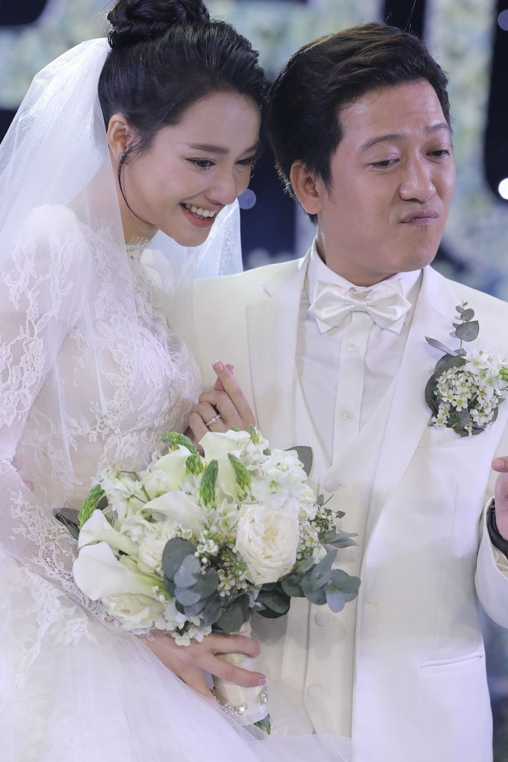 Khoanh khac cua nu cuoi, nuoc mat o le cuoi Truong Giang, Nha Phuong hinh anh 10