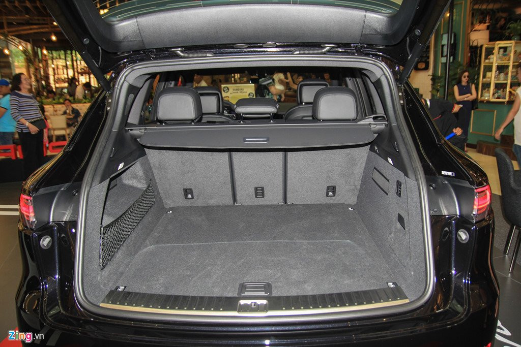 Porsche Cayenne 2018 chinh thuc ve VN sau mot nam ra mat hinh anh 12