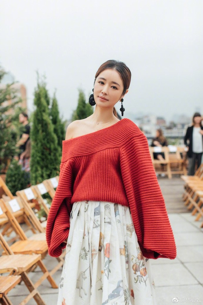 Lam Tam Nhu dep man ma lan at Xa Thi Man, Ngo Can Ngon hinh anh 7