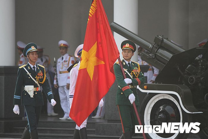 dam tang do muoi 16 19