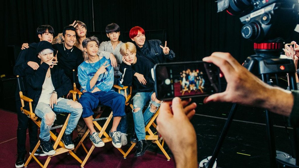 Cuoc song cua BTS: Co don, qua tai, chi cong viec va khong tinh yeu hinh anh 3