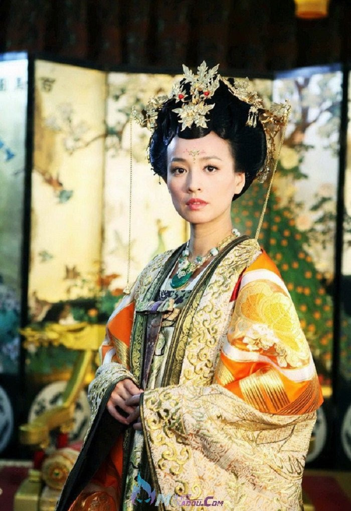 10112319485ce97d43cda4b681 3