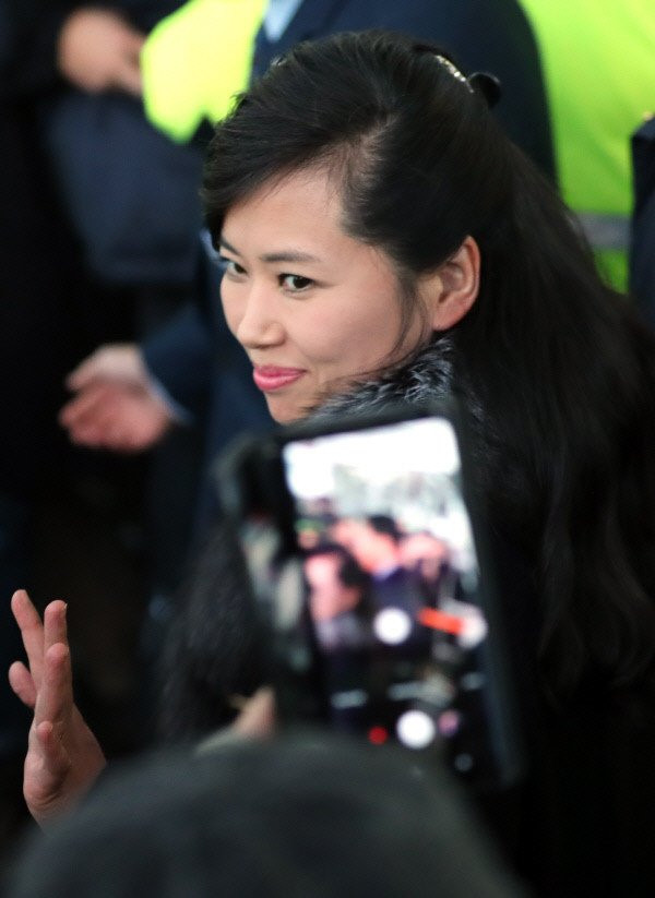 ca si thap tung kim jong un 6 5