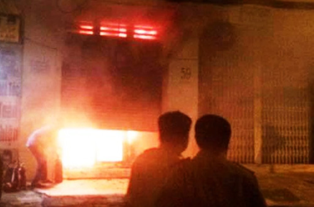 photo-1-1506049152976 copy