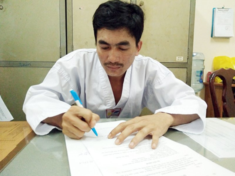 photo-1-1508044946457