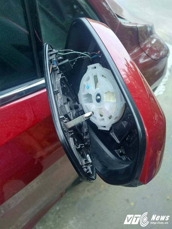 22894761_837727739737733_2105801361_n