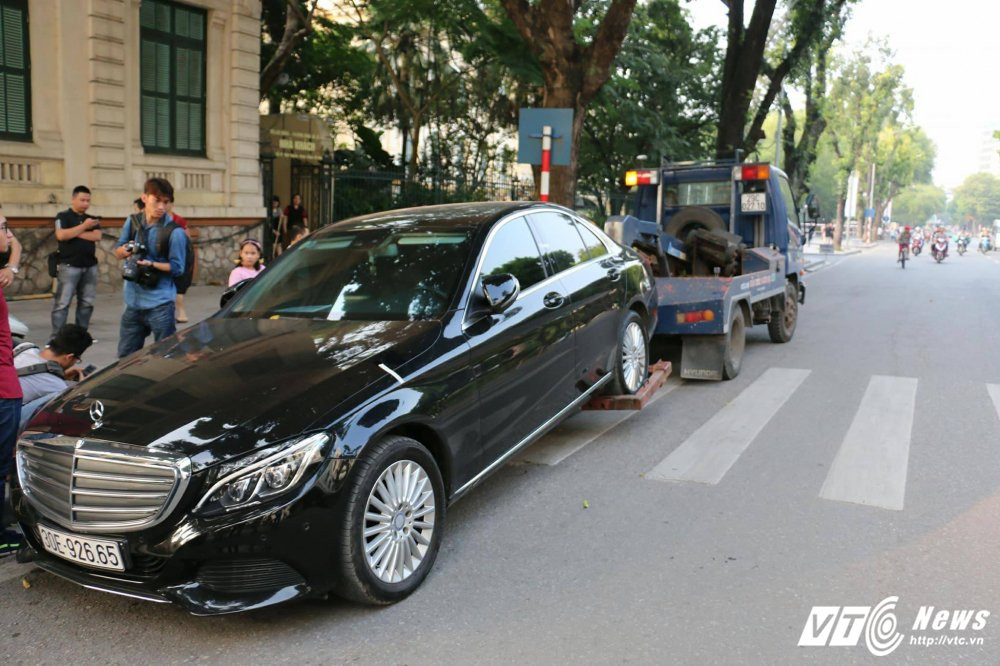 23514534_1364839903638289_17325874_o-5-16115210 4