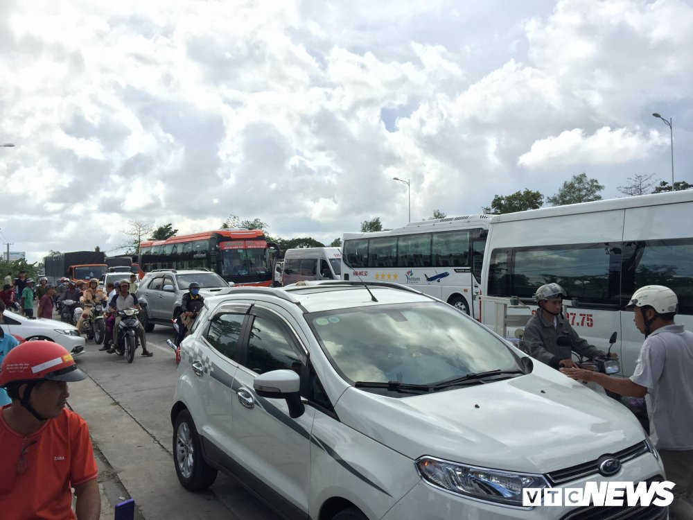 26692919_2016704051876424_1820657453_o 9