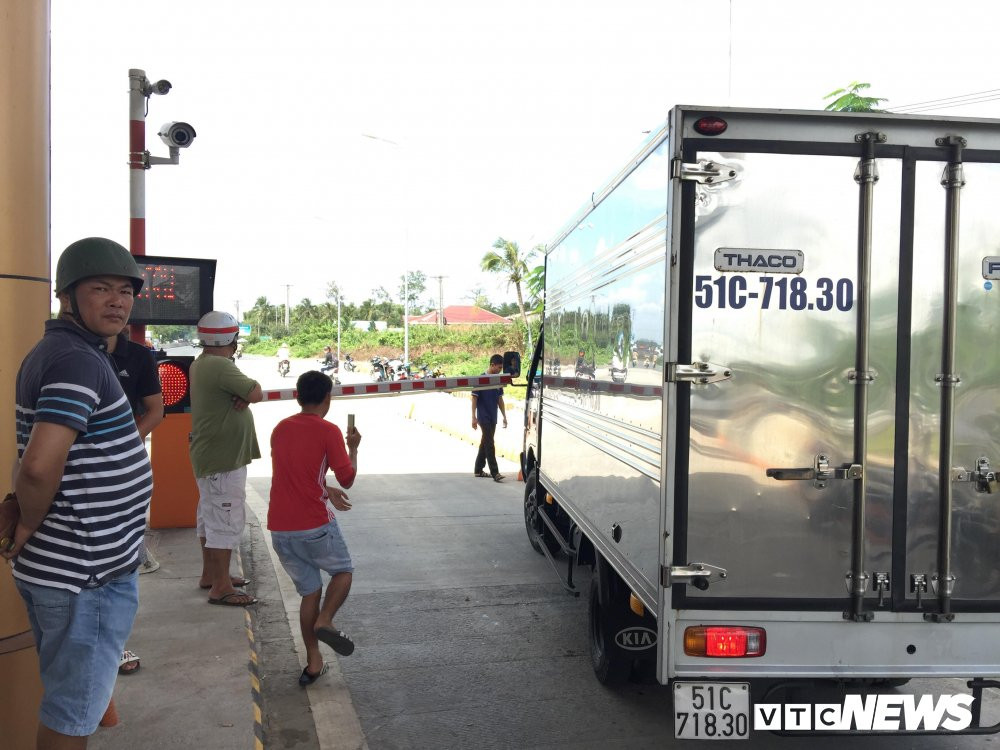 26732978_2017210635159099_816421258_o 8