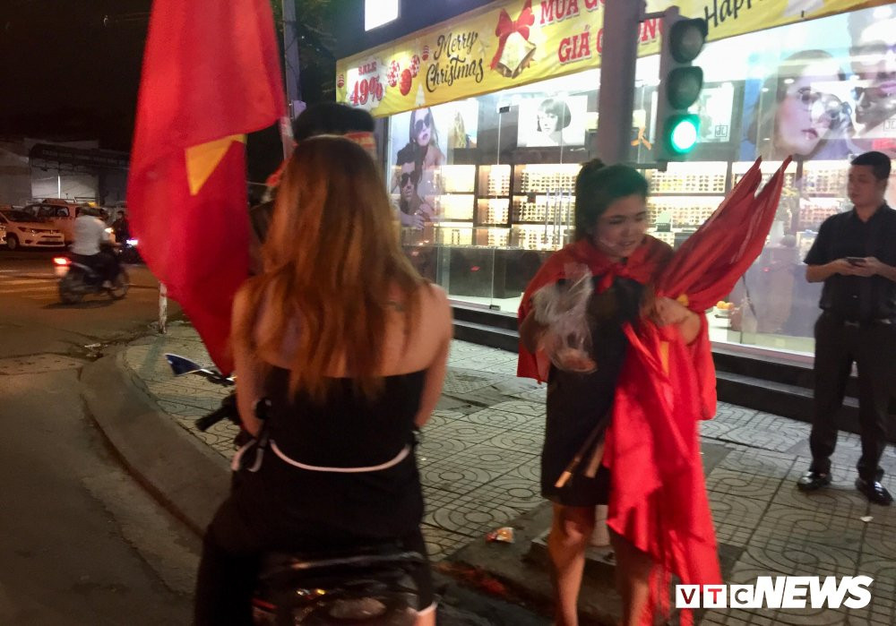 27145068_2024195507793945_1491721878_o 7