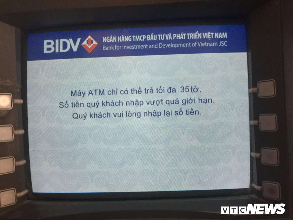 27951355_2033758463504316_155871979_o 3