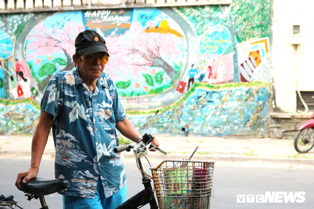 29749073_1016226361868529_462419114_o copy 4