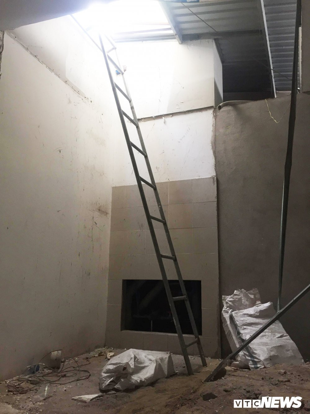 30742146_972878189554197_712423130378797056_n copy 3