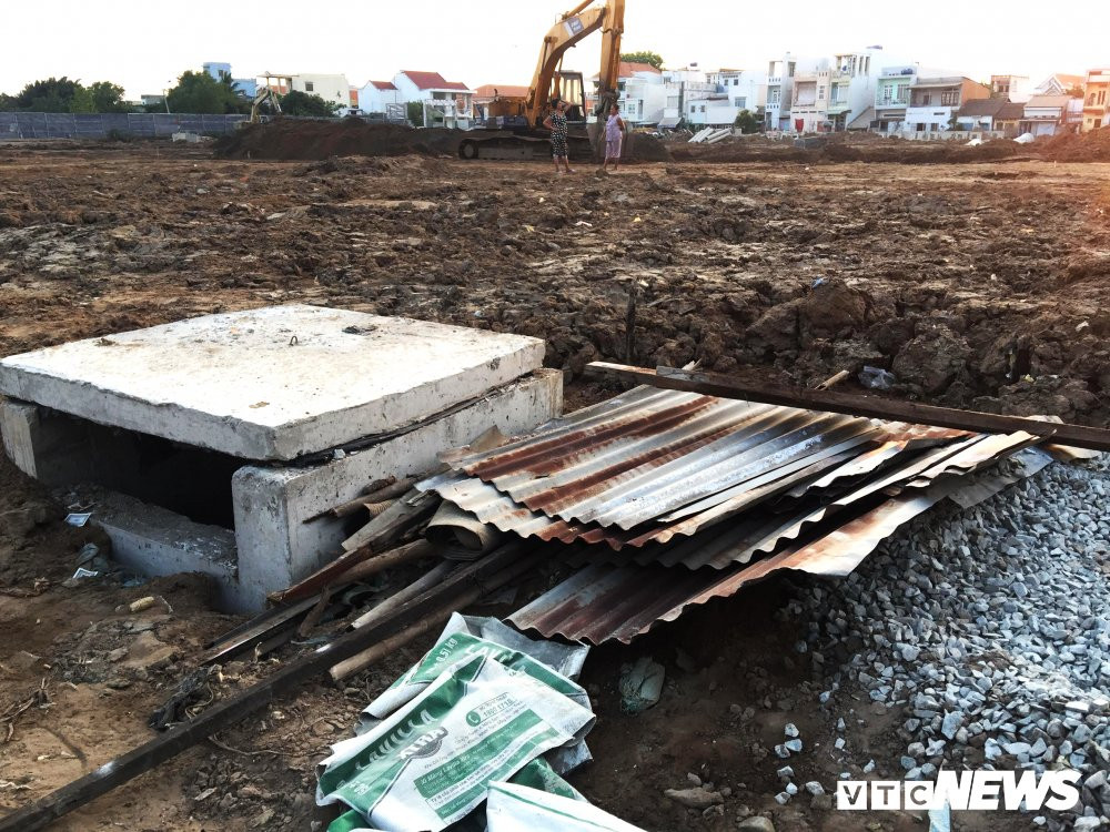 31059480_2067886760091486_3068871694836826112_n copy