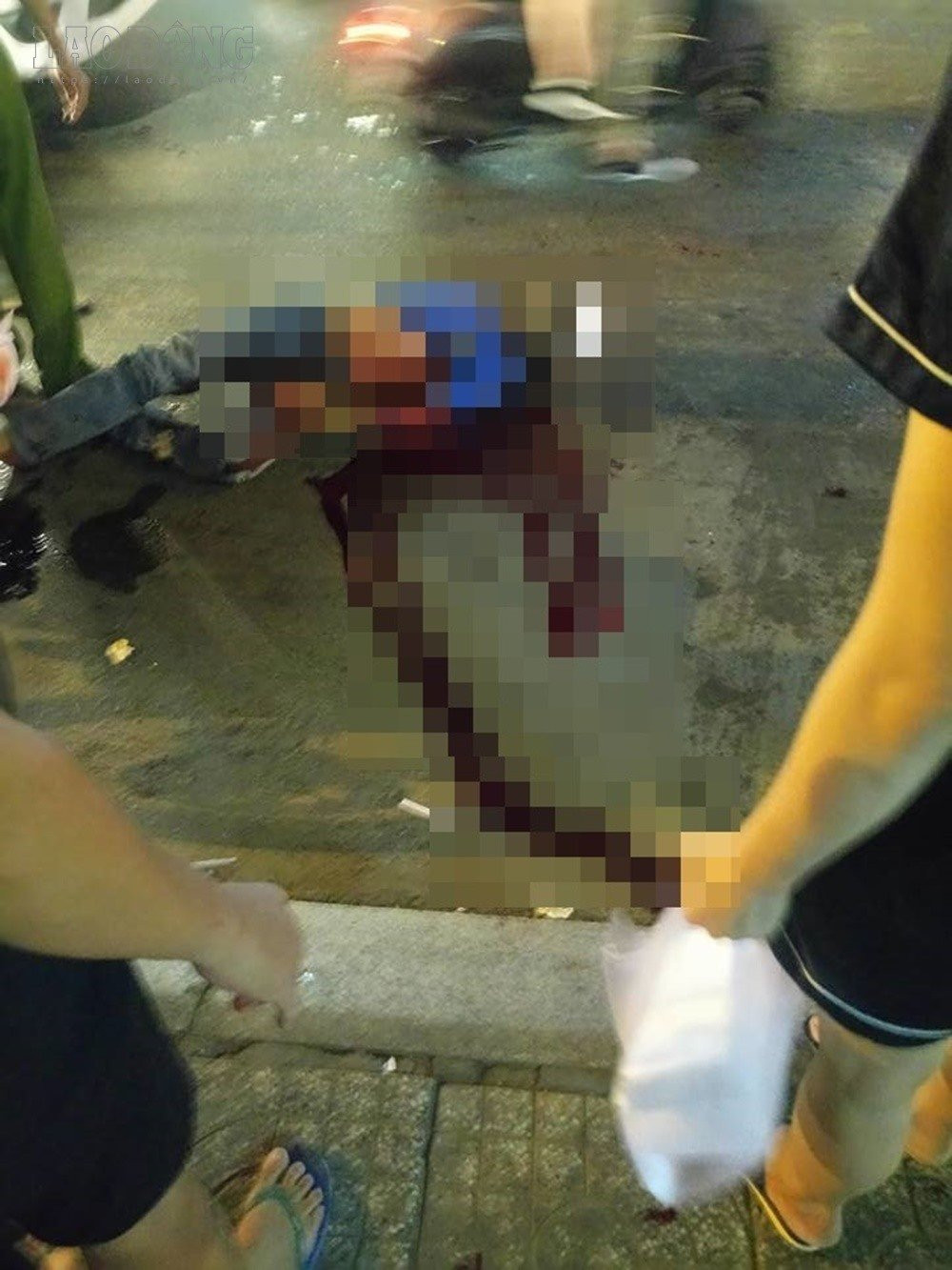 32313701_20372647065 3