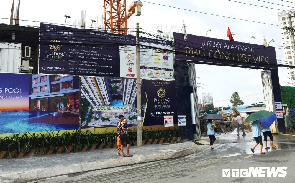 43209908_250044322344939_5808466182872760320_n copy