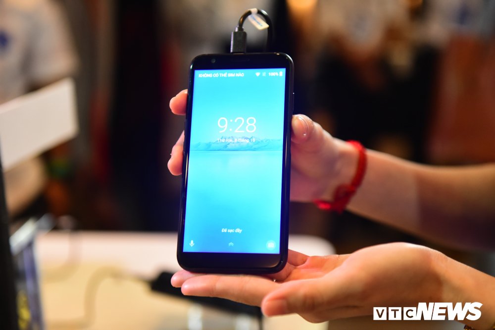 Ra mắt Asanzo S3 Plus, mẫu smartphone Việt đầu tiên có cảm ứng vân tay cạnh bên
