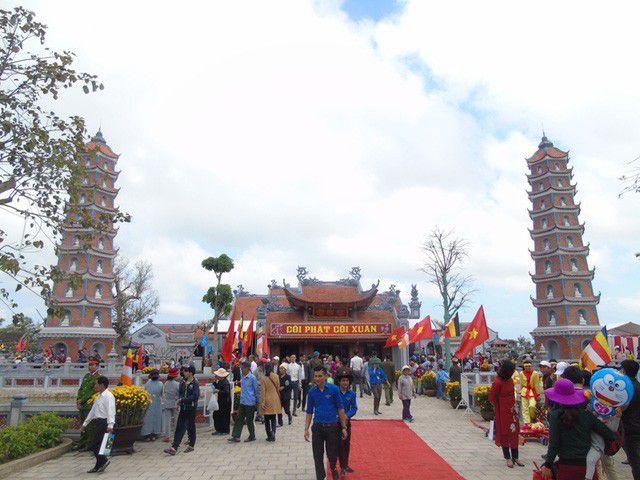 Những điểm du lịch tâm linh nên ghé ngày đầu Xuân - 3