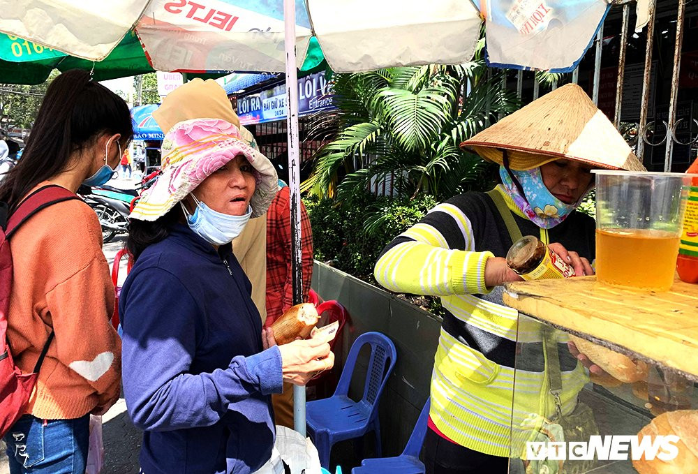 52598634_757759537941524_7070517446351781888_n 10