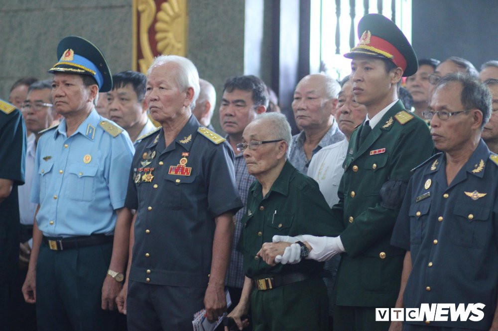 70978838_2185472258425317_5358110339009347584_n 10