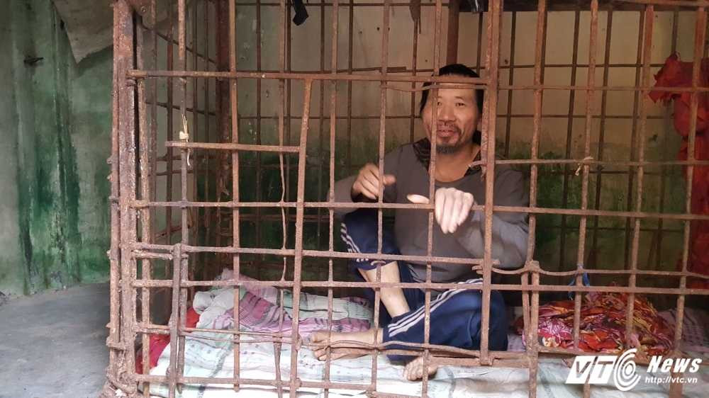 tam tahn trong cui sat 2