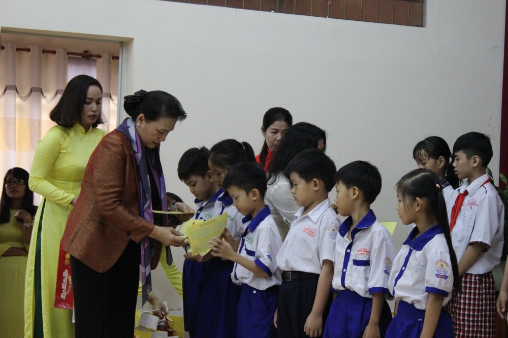 chu tich quoc hoi 02