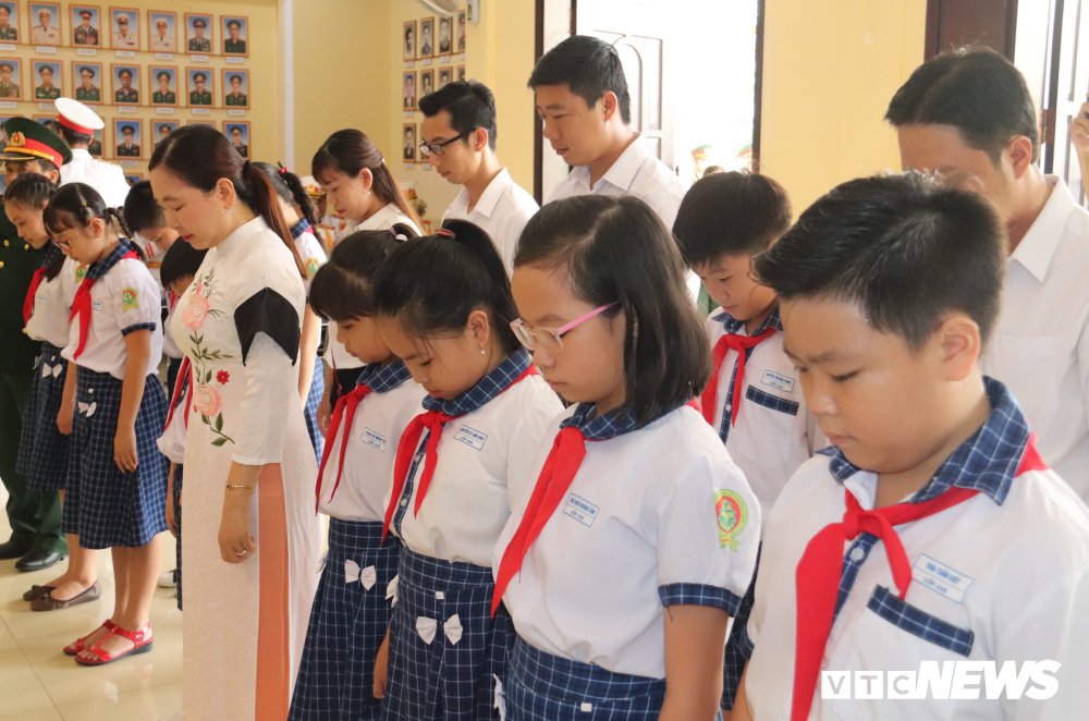 QK9-to-chuc-le-vieng11 9