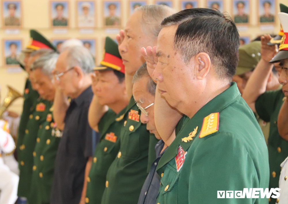 QK9-to-chuc-le-vieng14 13