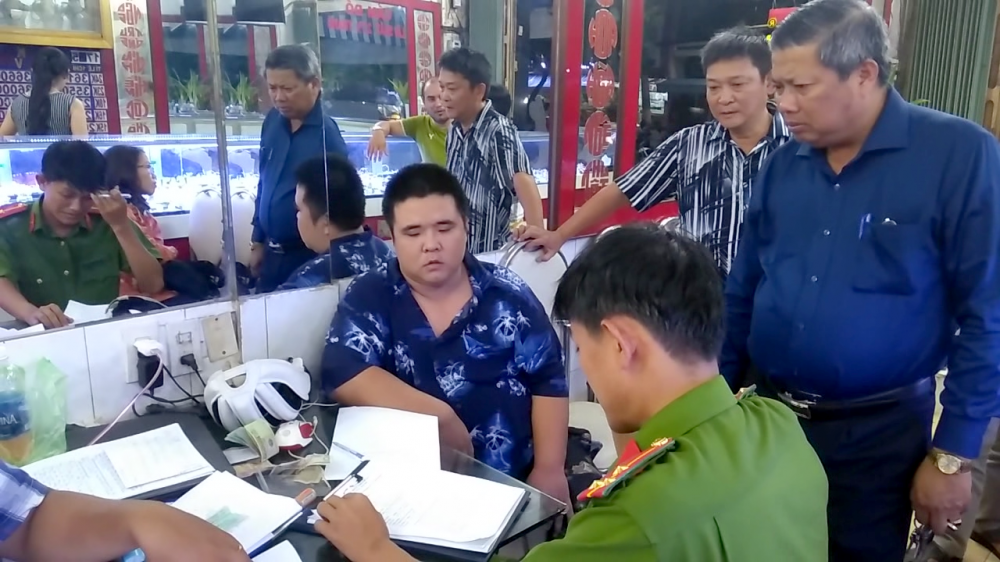 nghi-an-nguoi-lam-cong-trom