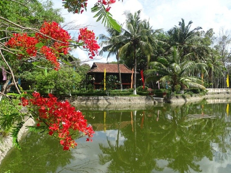 nha-san-bac-ho-hinh10 11